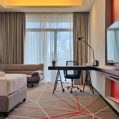 M101 Dang Wangi remote work-friendly suite