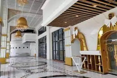 a room with a basketball court in a building at Zen-Inspired Duplex Luxury 6Pax, Arte Mont Kiara by Verano in Kuala Lumpur