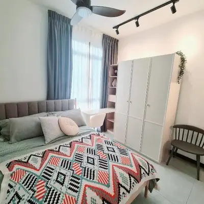 Cozy Modern Tiny Home 2R1B 10 mins to KLCC