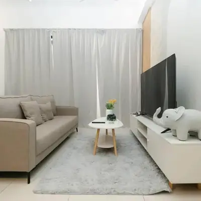 Cozy Skyline Retreat at Trion KL