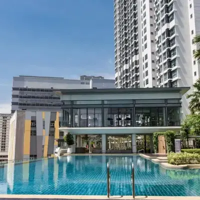 V Residence at Sunway Velocity by MY TRIP & MY STAY