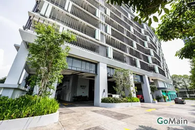 a large building with a lot of windows at [4 Pax] Trion KL // Near Pavillion KL KLCC TRX in Kuala Lumpur