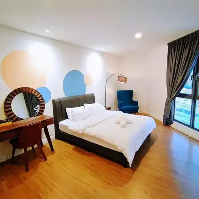 Mid Valley nearby Double 2Suite Room 4-6pax