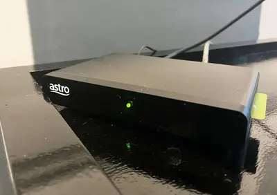 a sony router sitting on top of a table at 3BR at Pantai HillPark near University Malaya Mid Valley in Kuala Lumpur