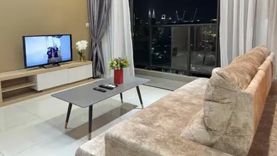 Gallery image of KLCC view 1BR suite with Balcony Netflix Free parking Trion C243A KL in Kuala Lumpur