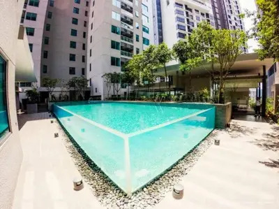 Gallery image of Summer by Luxzell Suite klcc 7 mints walk to KLCC in Kuala Lumpur