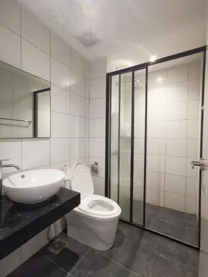 Gallery image of Chamber Residence Klcc & kl tower view with balcony in Kuala Lumpur