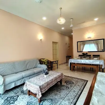 Homestay Spacious Condo Gurney Heights 5min to KLCC
