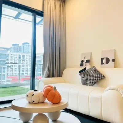 V Residence Suites-3A