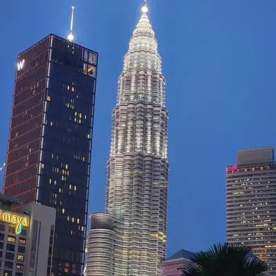 4R2B crest residences walk to klcc jln alor train 2station to bukitbintang water machine