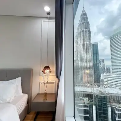 Sky Suites Central 2BR Suite KLCC View