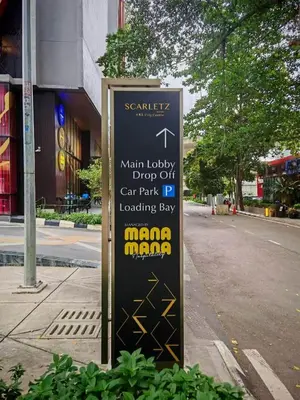a sign on the side of a street at Scarletz Suites KLCC by WSD in Kuala Lumpur