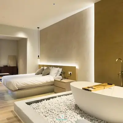 Japandi Studio w Bathtub - Linked to Quill City Mall