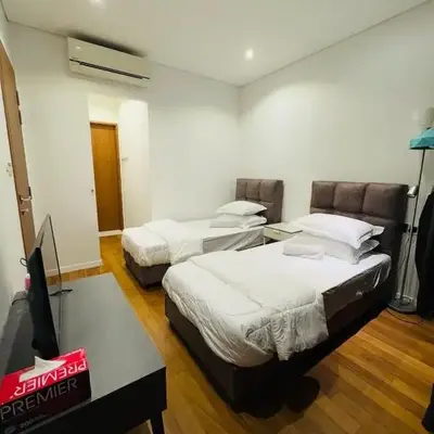 URBAN COZY HOME at SkySuites Near KLCC Complimentary Breakfast
