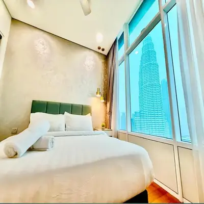 Sky suites klcc by Elham