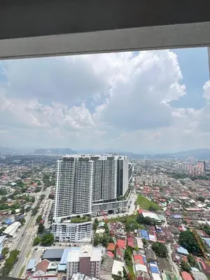 a view of a large building in a city at Cozy 2BR 2BR 2-5 Pax Kenwingston KL Genting View & Parking & Netflix 4505 in Kuala Lumpur