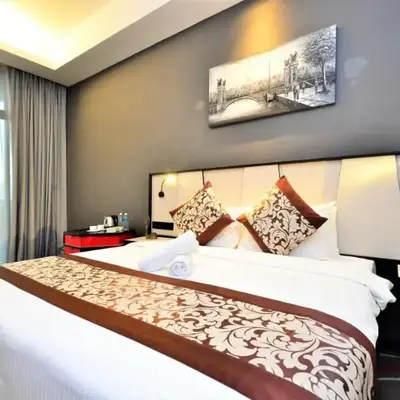 The Oak Room At M101