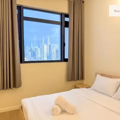 KLCC View & Netflix & Walk to LRT & Sunway Putra