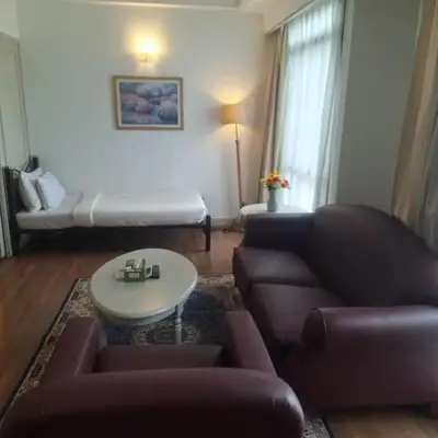 Serenity Kl Service suite At times square
