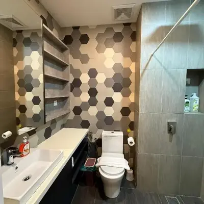 Cyelonz Suites