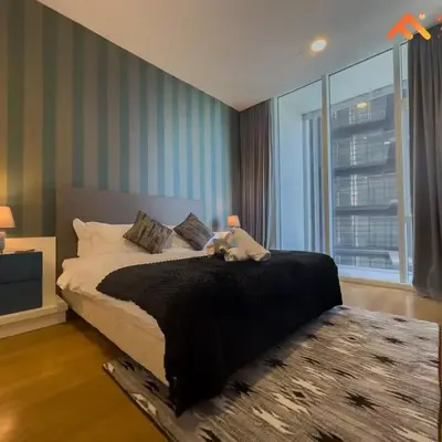 Sky Pool KLCC 2BR Platinum Suite C33 with Netflix