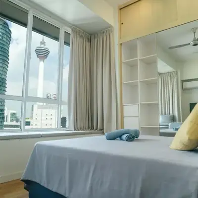 A Cozy & Comfy Studio in KLCC with KL Tower View