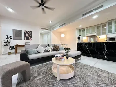 Gallery image of St Mary Residence, Spacious 3B3R Family Suite with Balcony by Lilbean Space in Kuala Lumpur