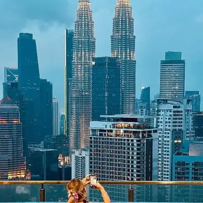 The Luxe & Colony KLCC By Downtown Suites