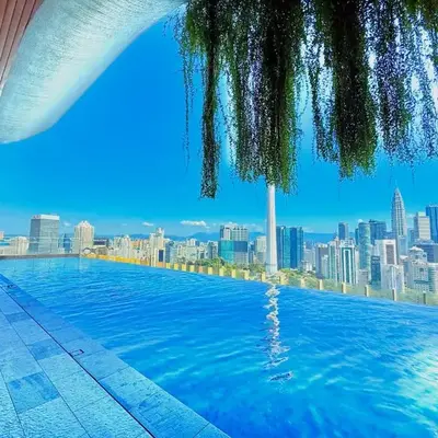 Ceylonz Suites KLCC Infinity Pool by KL Tower View