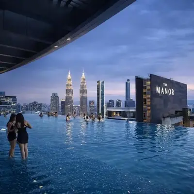IKON SUITE's E A T O N KLCC