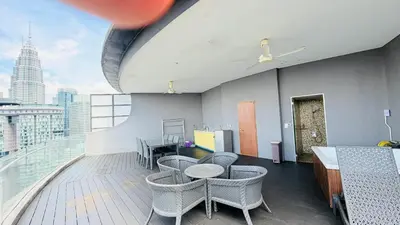Gallery image of penthouse near klcc in Kuala Lumpur