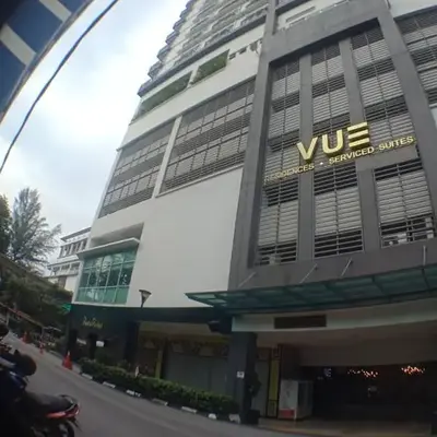 VUE RESIDENCE SERVICE SUITE- 2 ROOMS SIZE 500SFT 4 pax