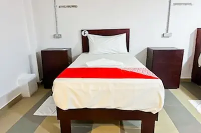 Gallery image of Super OYO 90572 J Hotel Masjid India in Kuala Lumpur