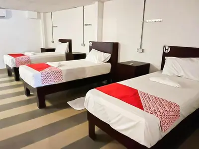 Gallery image of Super OYO 90572 J Hotel Masjid India in Kuala Lumpur