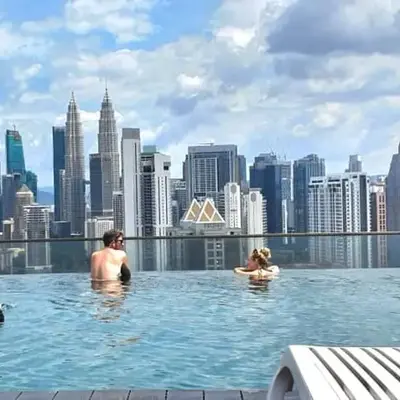 Regalia Suites KLCC View Rooftop Infinity Pool by SHI
