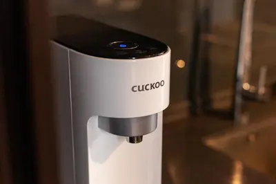 a close up of a cuoco popcorn machine at Scarletz Suites KLCC in Kuala Lumpur
