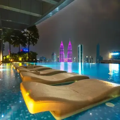 MOONWAY SUITES At EATON KLCC