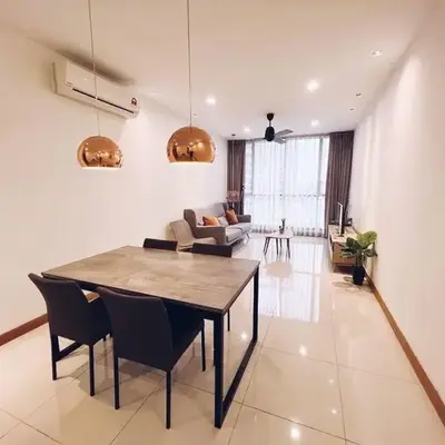 [PROMO]Connected train 2 Bedroom ABOVE MALL (22)