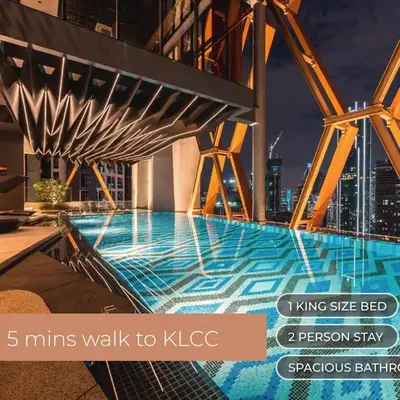 Scarletz Suites • KLCC • King Bed (L)