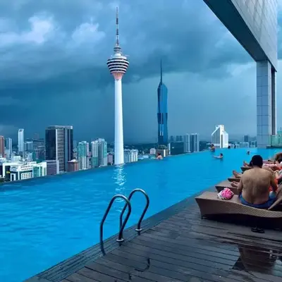 The Platinum KLCC By Sky Pool