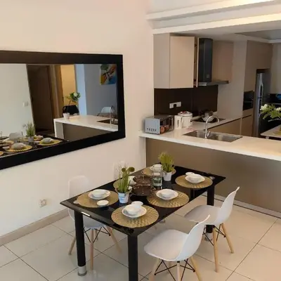 703 KLCC 5 minutes to Alor Street Ceylon Pavilion 3 Room Apt for 10 Pax